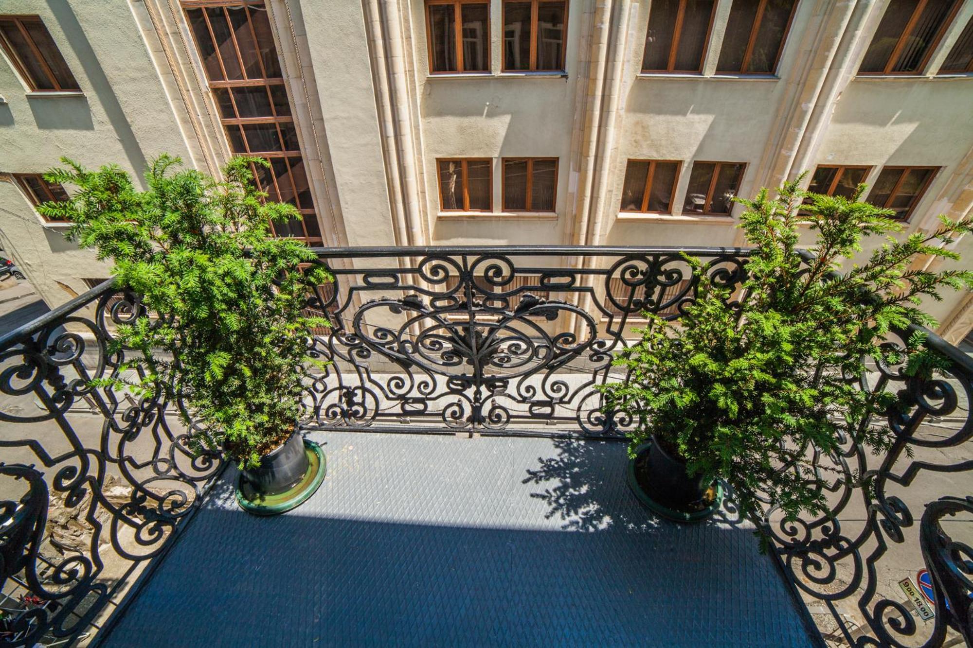 Hermes Apartment Tbilisi Exteriör bild