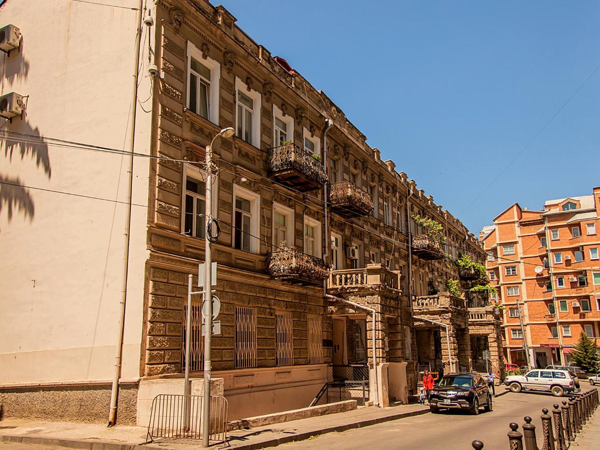 Hermes Apartment Tbilisi Exteriör bild