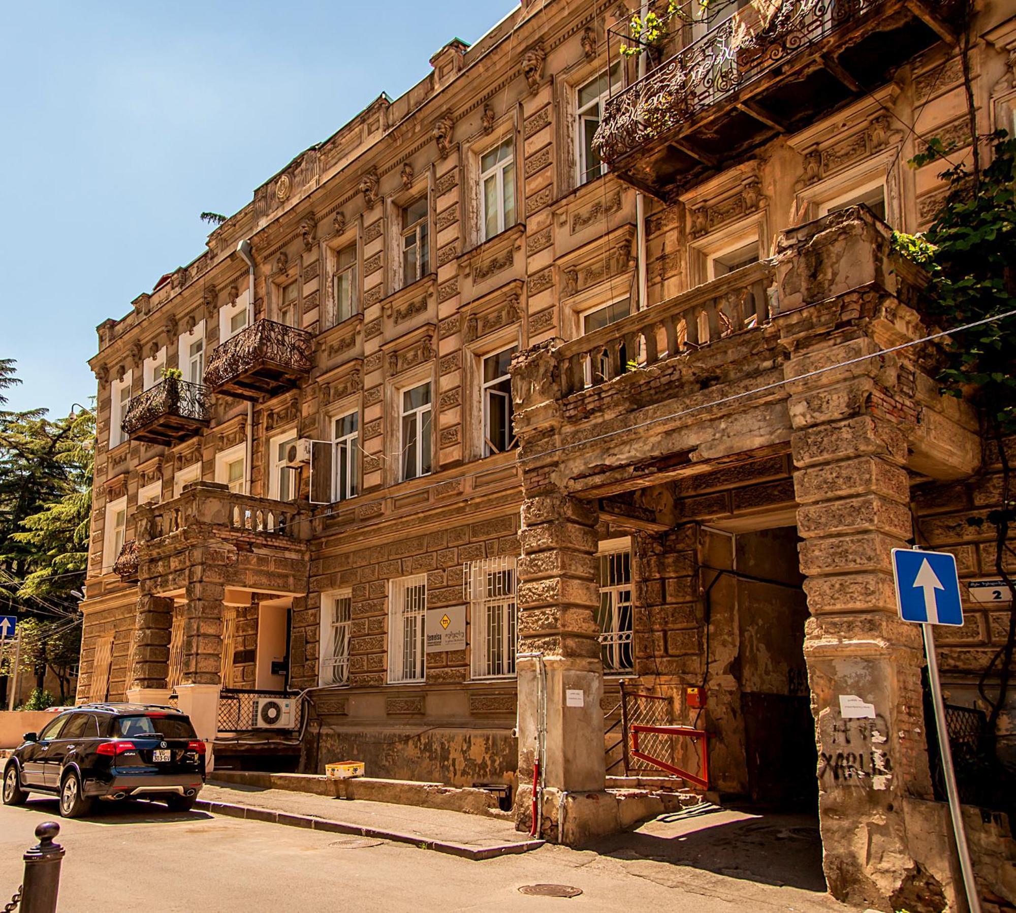 Hermes Apartment Tbilisi Exteriör bild